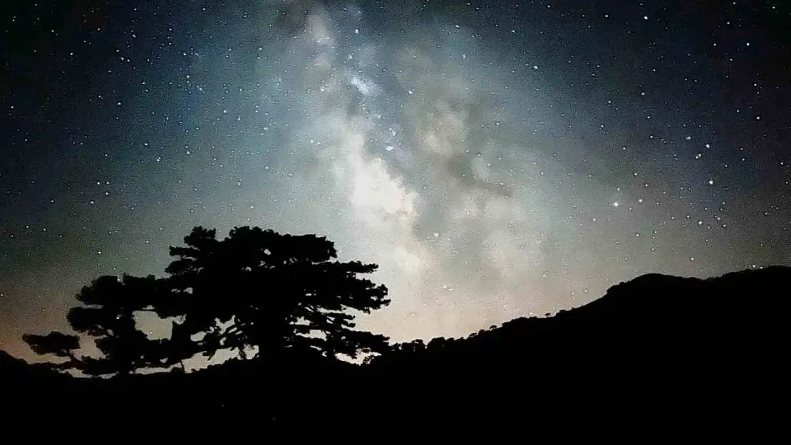 Astronomi tutkunları derin uzayı keşfetmek için Topuklu Yaylası'nda buluşacak