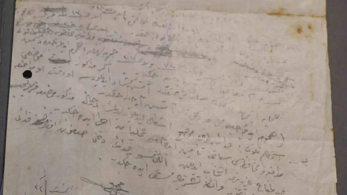 Atatürk'ün Kanlısırt bölgesinin Türk tarafından kalması için Fedai Müfrezesine verdiği el yazısı emir ortaya çıktı