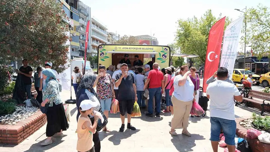 Aydın Büyükşehir Belediyesi'nden serinleten uygulama