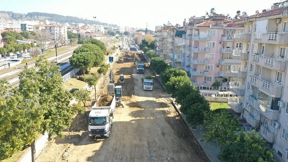 Aydın Büyükşehir Belediyesi yol çalışmalarını sürdürüyor