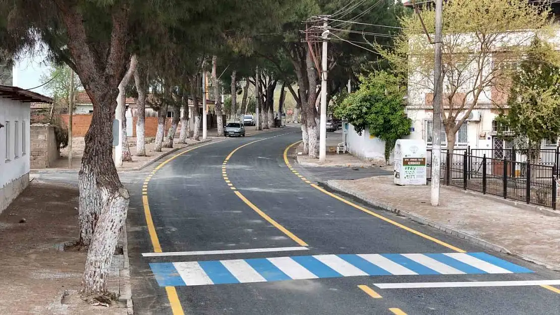 Aydın Büyükşehir, Sultanhisar'da yolları yeniliyor