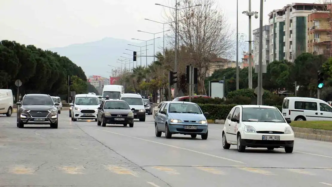 Aydın'da araç sayısı 1 yılda yüzde 9 arttı