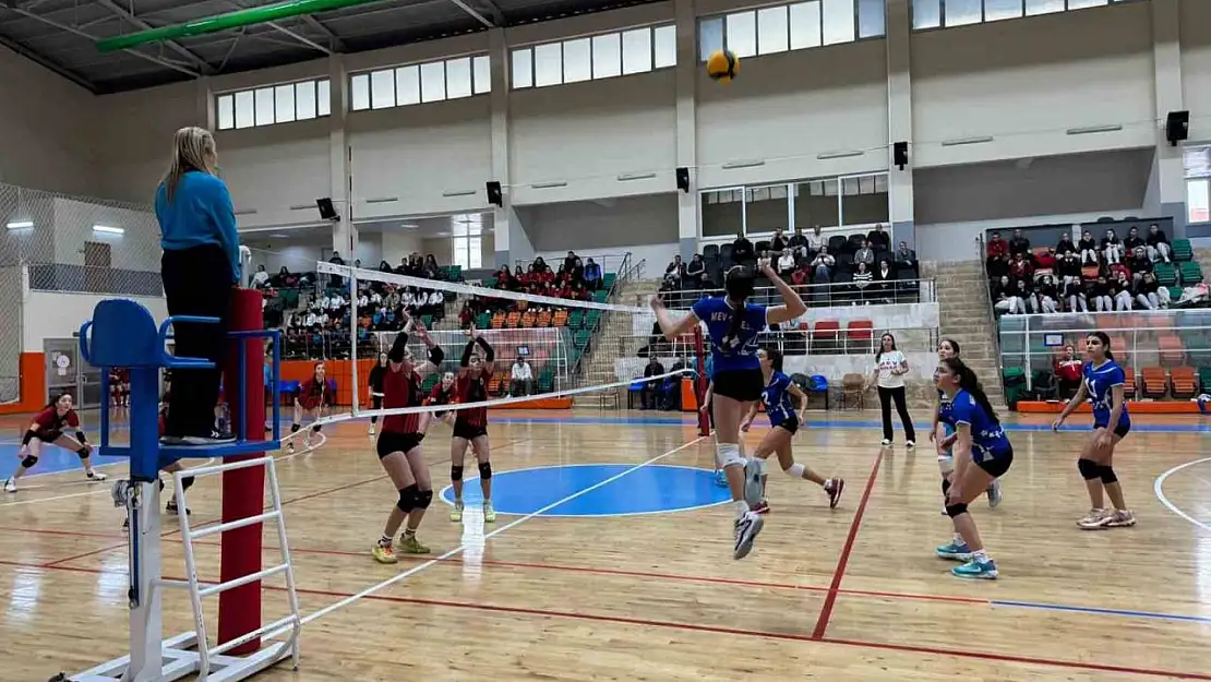 Aydın'da Voleybol Yıldızlar Grup Yarışması'nda heyecan başlıyor