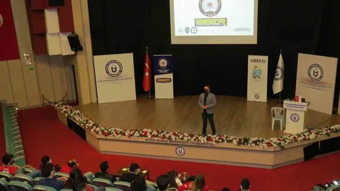 Aydın polisinden gençlere güvenli internet kullanımı eğitimi