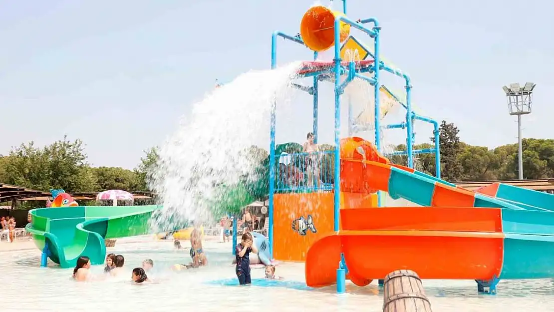 Aydın Tekstil Park'taki Aquapark çocukların gözdesi oldu