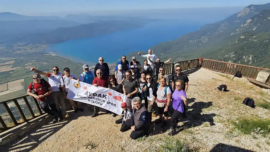 Aydınlı dağcılar, Sakartepe zirvesine çıktı