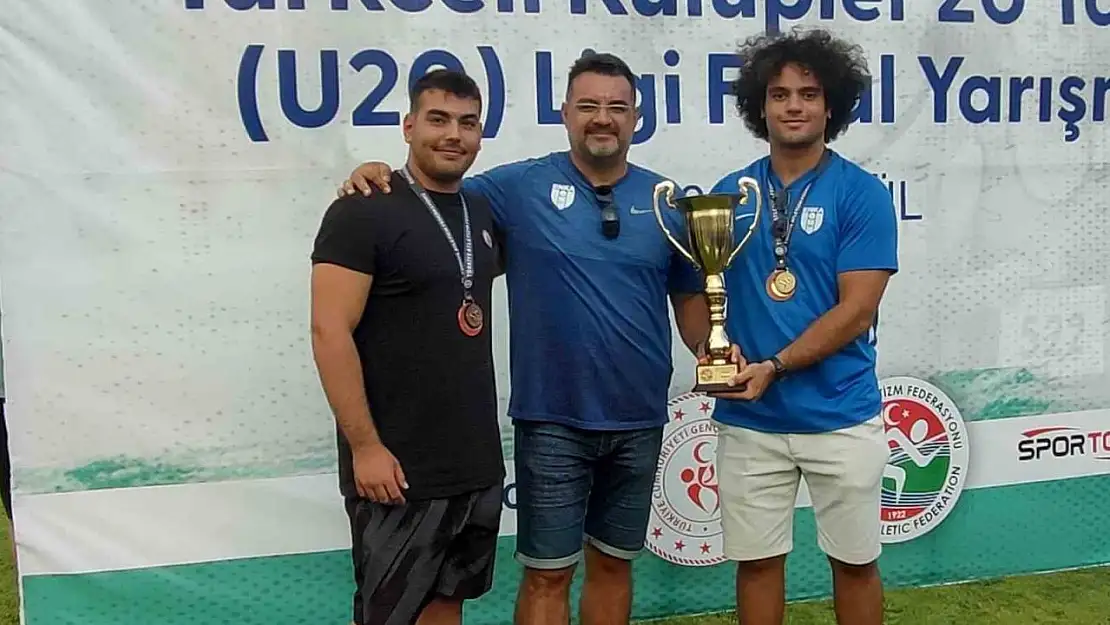Aydınlı sporcular çekiç atmada başarıya doymuyor