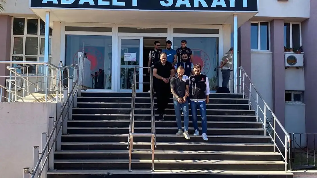 Ayvalık polisi, İzmir bağlantılı uyuşturucu çetesini çökertti
