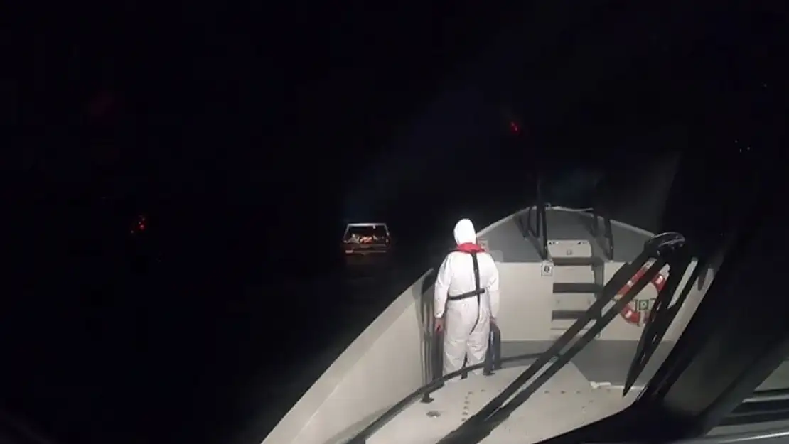 Ayvalık'ta 10 göçmen kurtarıldı