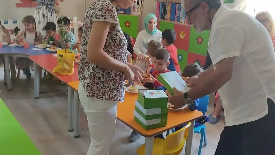 Ayvalık'ta atıksız doğum günü partisi
