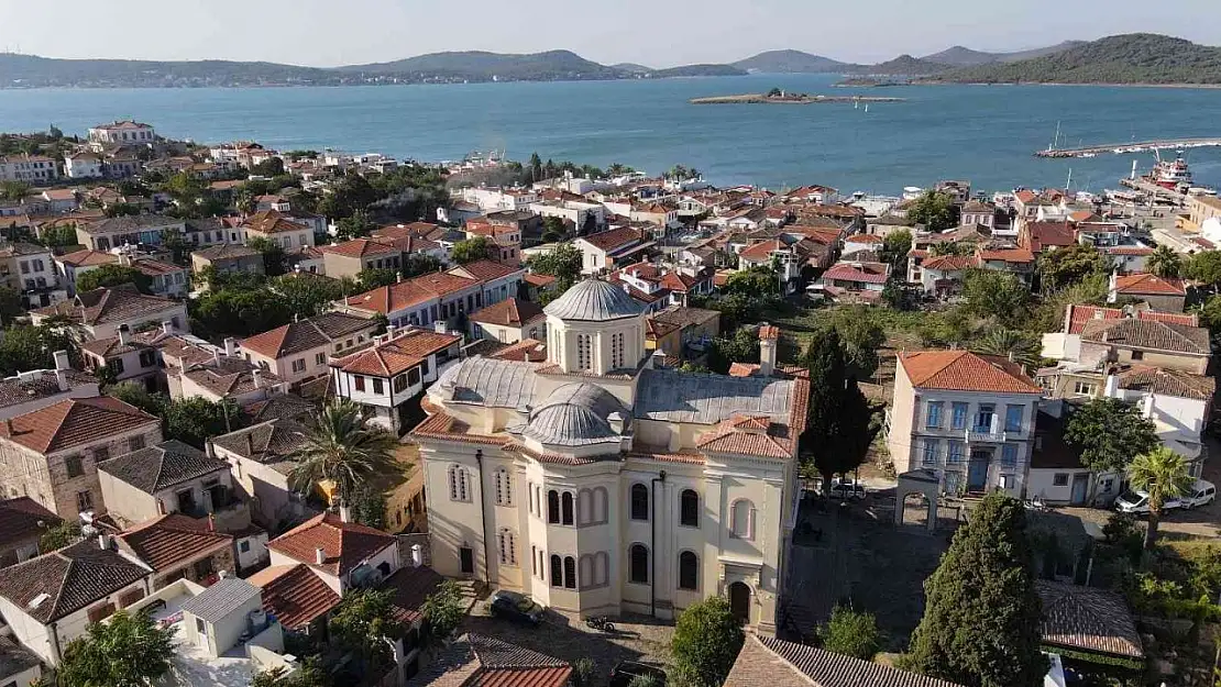 Ayvalık'ta havai fişek ve yanıcı madde kullanımı yasaklandı