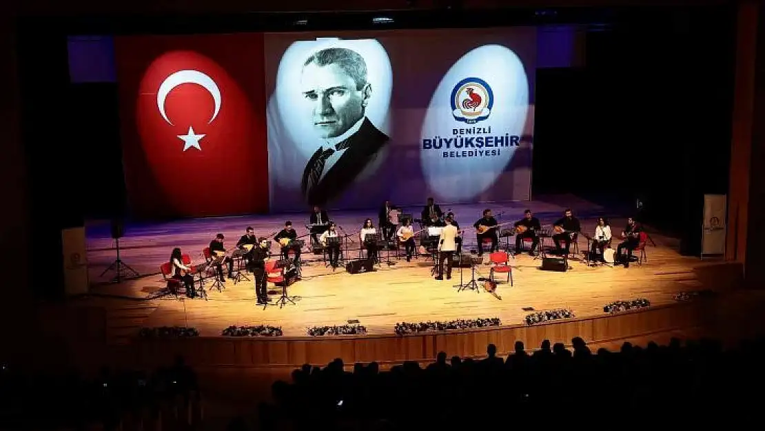 Bağlama atölyesinden türkü ziyafeti
