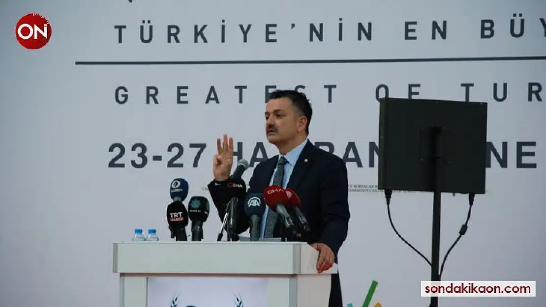 Bakan Pakdemirli: 'Bitkisel üretimimiz 126 milyon tona, büyükbaş hayvan varlığımız ise 18,2 milyon başa yükselerek cumhuriyet tarihinin rekoru kırıldı'