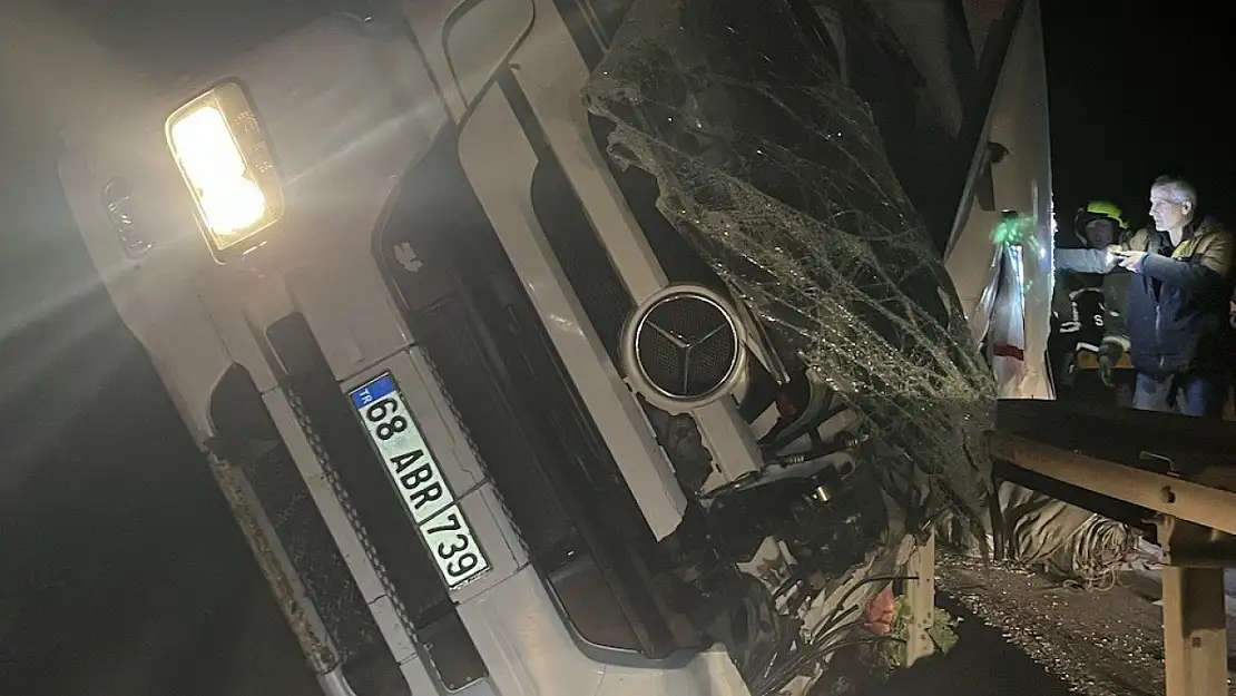 Balıkesir-Bursa yolunda tek taraflı kaza: 1 kişi hayatını kaybetti