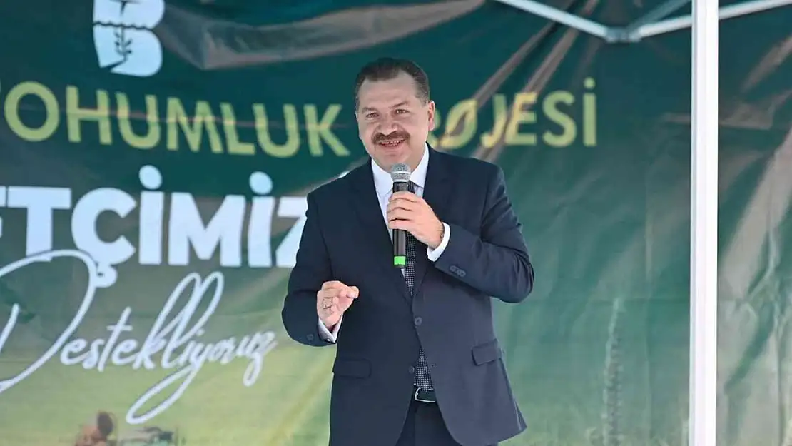 Balıkesir Büyükşehir'den, üreticiye 100 ton süt otu desteği