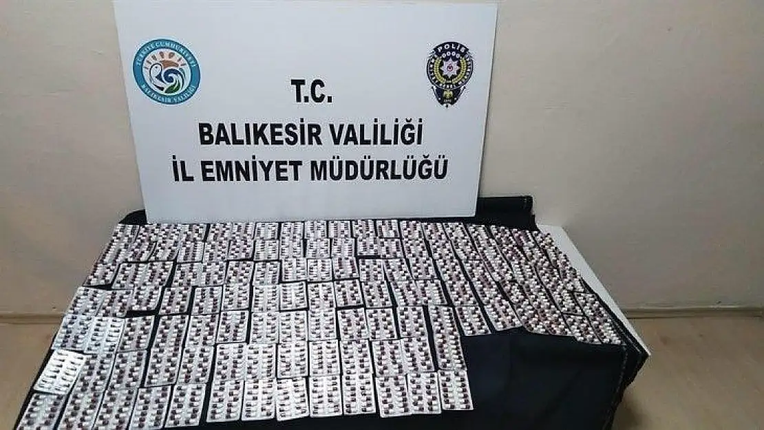 Balıkesir'de 11 uyuşturucu şüphelisi yakalandı