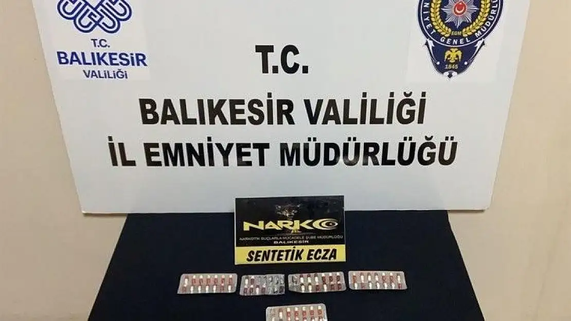 Balıkesir'de 12 uyuşturucu şüphelisine operasyon