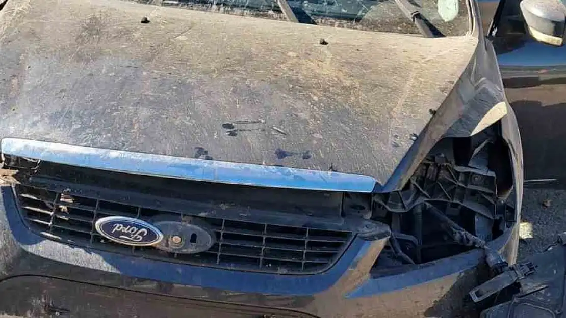 Balıkesir'de direksiyon hakimiyetini kaybeden sürücü kaza yaptı 1 yaralı