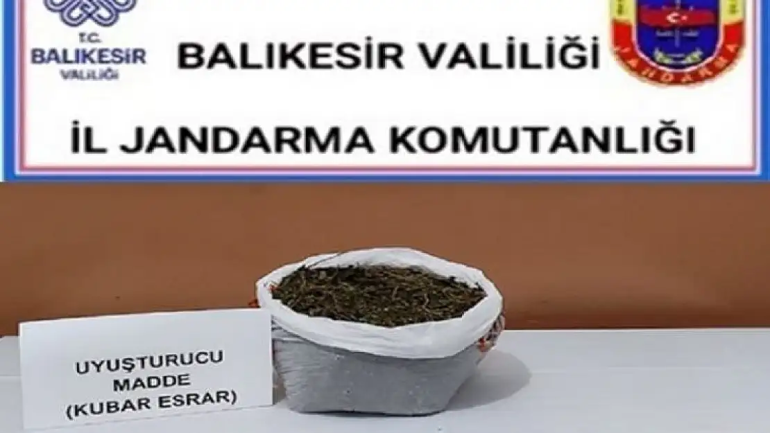 Balıkesir'de jandarmadan 30 uyuşturucu şüphelisine operasyon