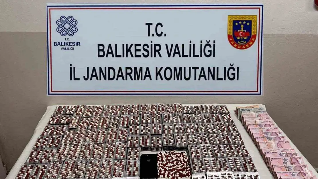 Balıkesir'de jandarmadan kaçakçılık ve organize suç operasyonu: 50 şüpheli yakalandı
