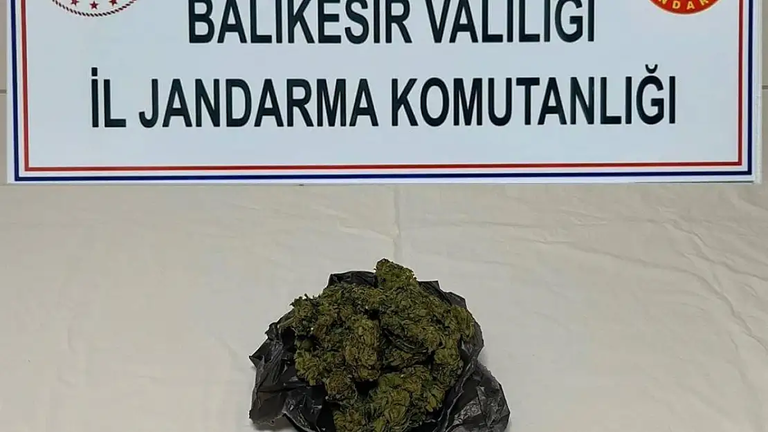 Balıkesir'de kaçakçılık operasyonunda 25 şüpheli yakalandı