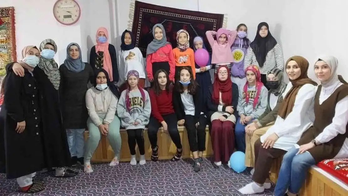 Balıkesir'de Marifet Okulu eğitim sezonuna başladı
