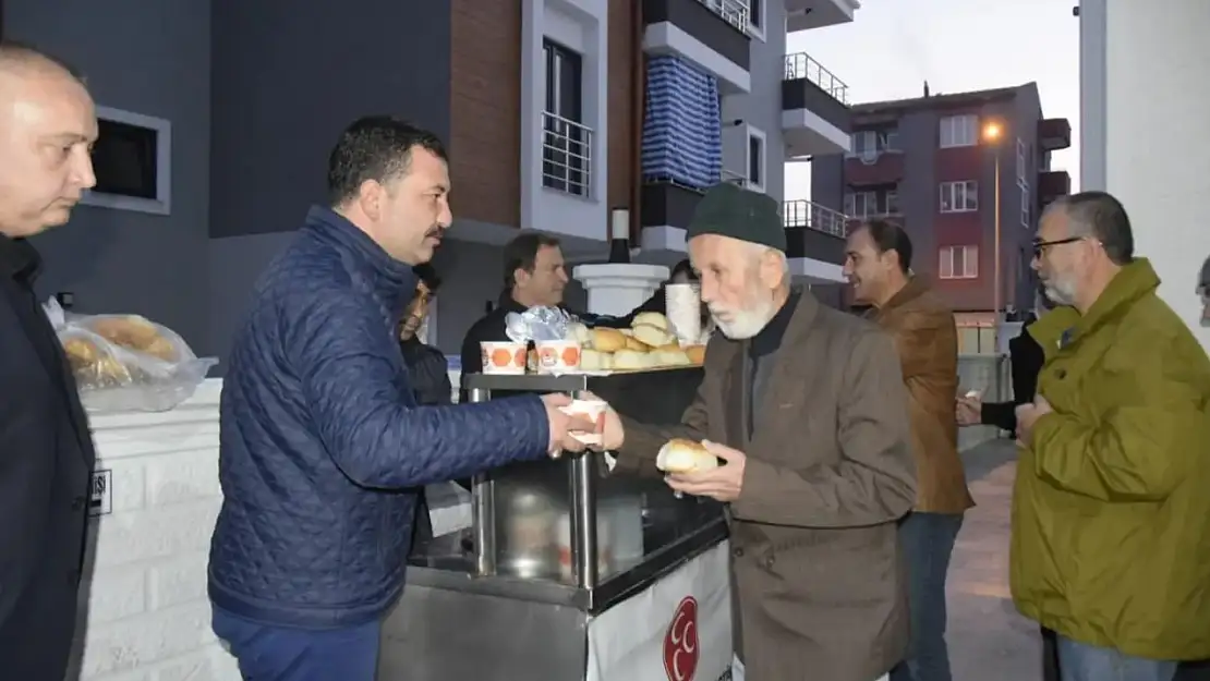 Balıkesir'de MHP'den sabah çorbası