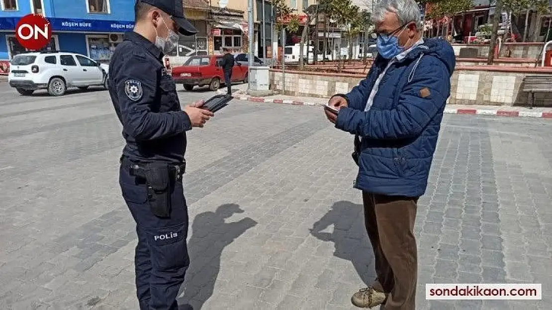 Balıkesir'de sokağa çıkan 725 kişiye idari para cezası