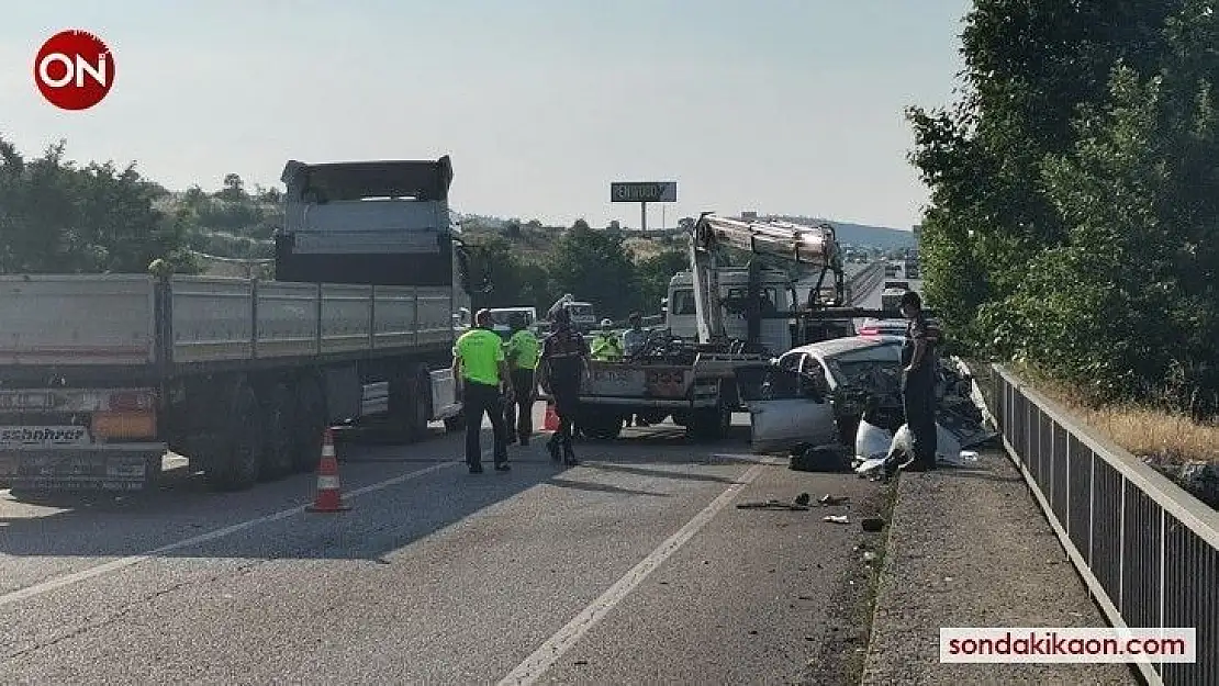 Balıkesir'de trafik kazası: 1 ölü, 3 yaralı