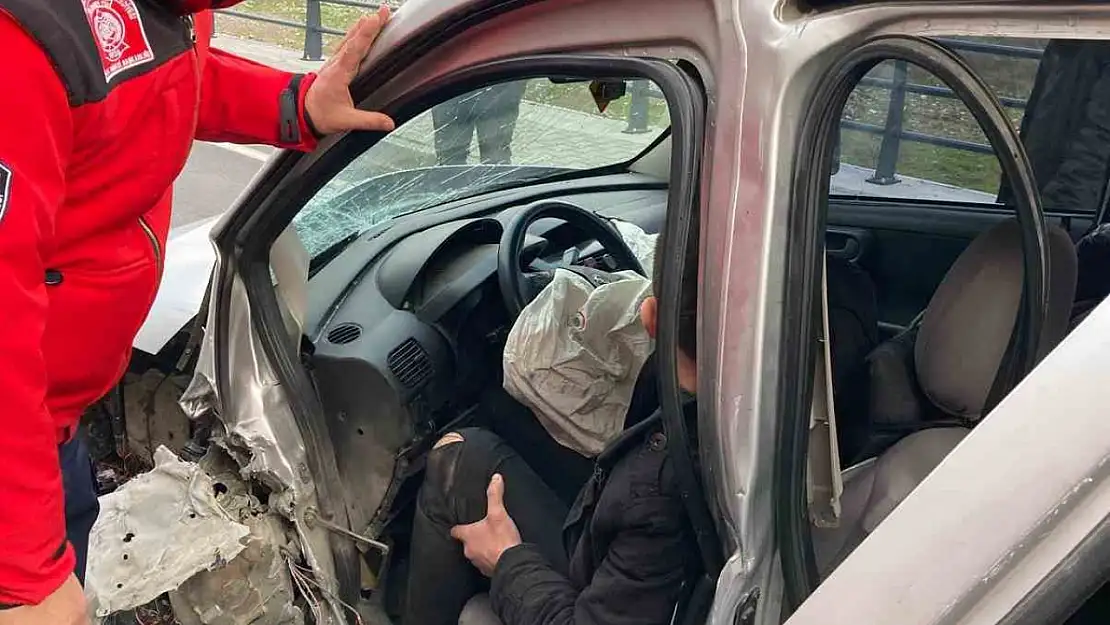 Balıkesir'de trafik kazası: 1 yaralı