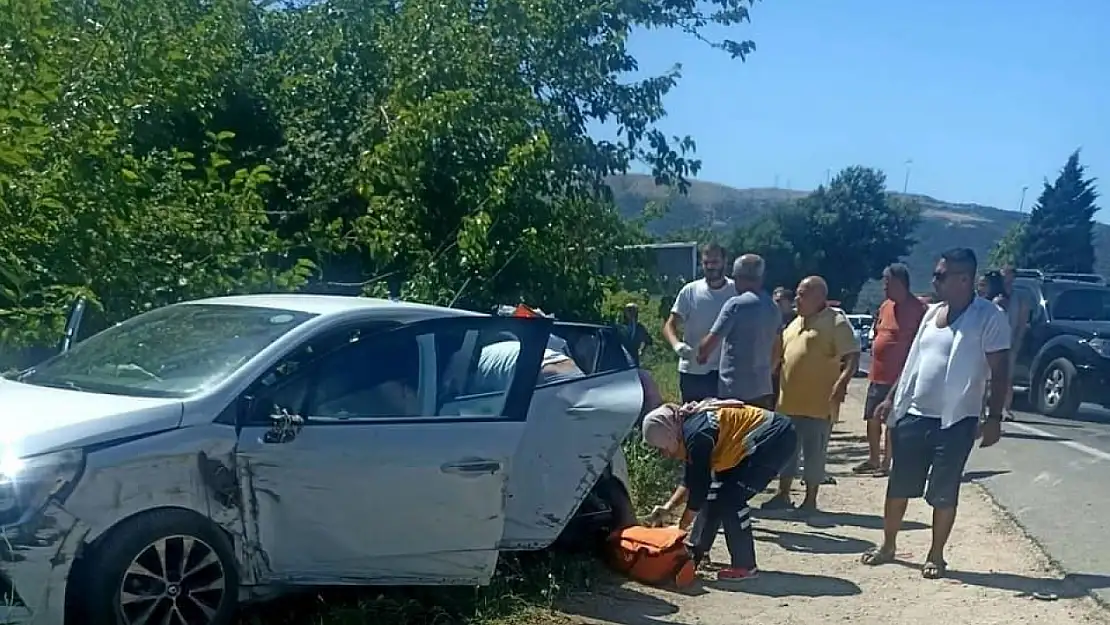 Balıkesir'de trafik kazası: 2 yaralı