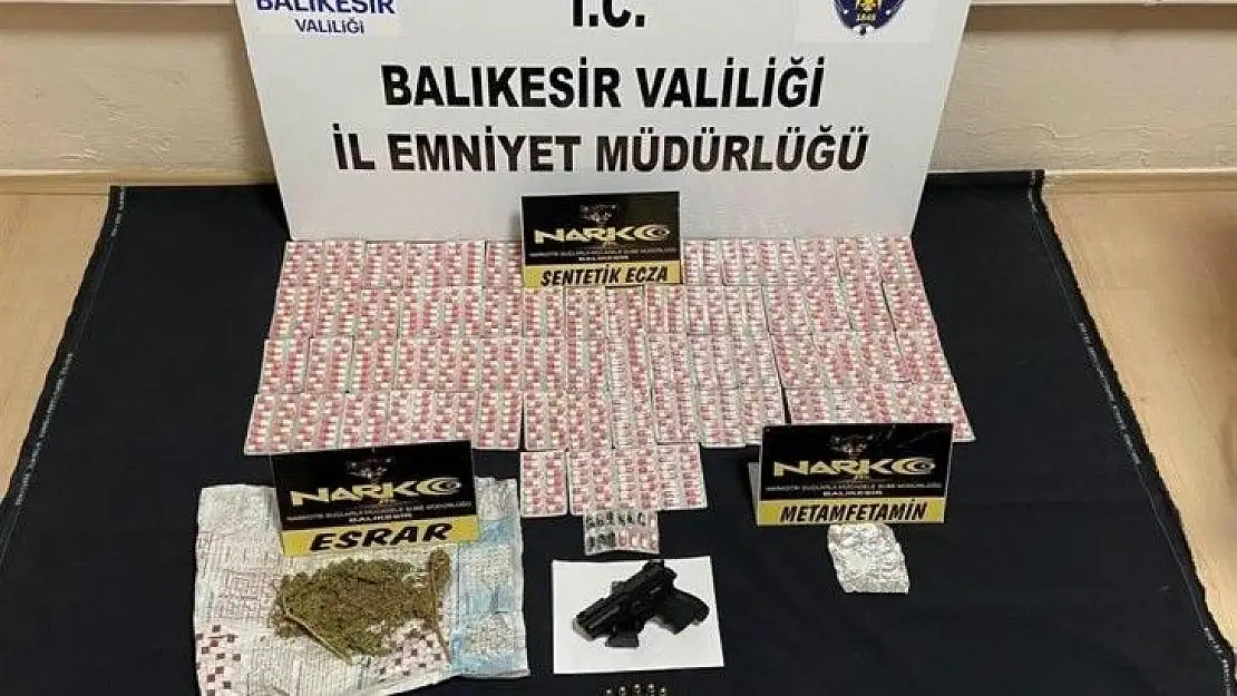Balıkesir'de uyuşturucu operasyonu: 13 şüpheliden 5'i tutuklandı