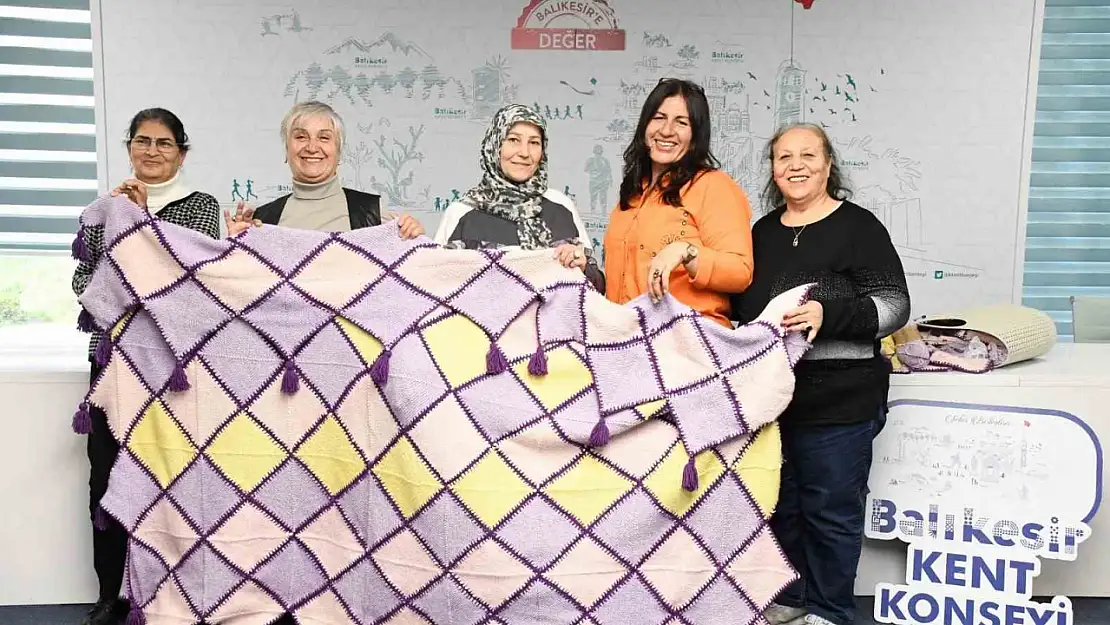 Balıkesirli kadınlar ilmek ilmek umudu işledi