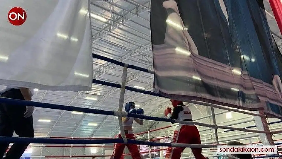 Balıkesirli sporcular kickboks dünya şampiyonası yolunda