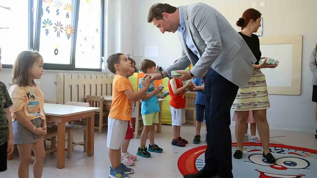 Bandırma Belediyesi 3 yıldır ücretsiz süt dağıtımı yapıyor