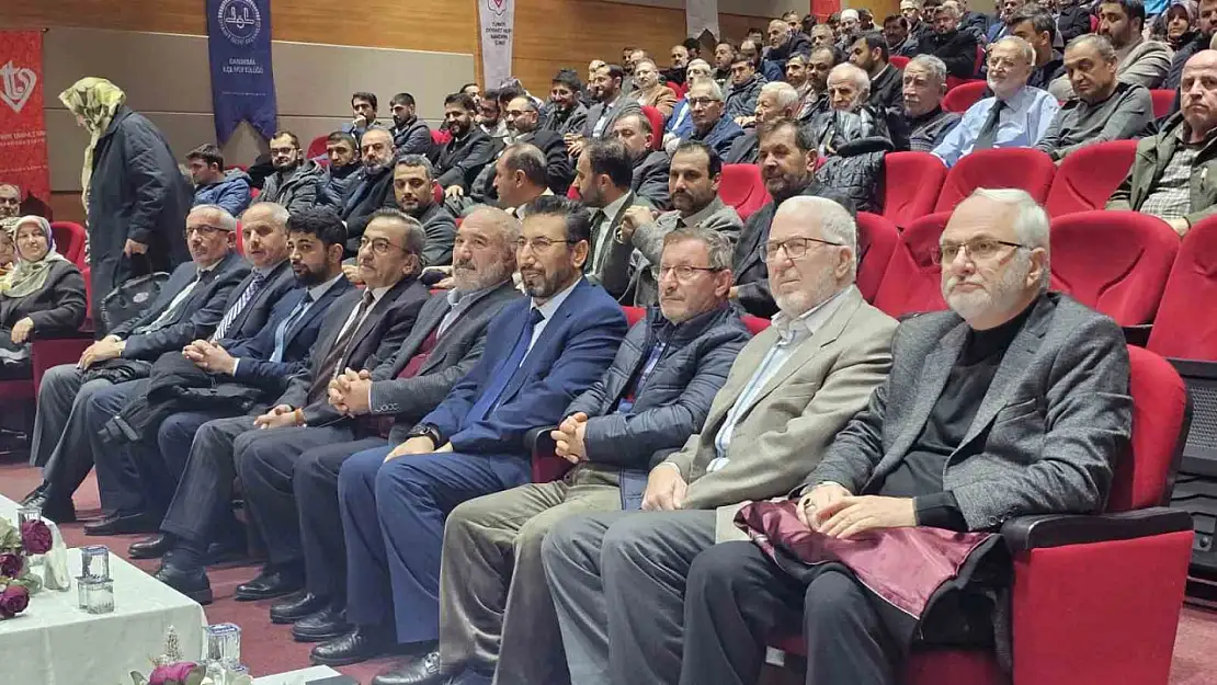 Bandırma'da 'Aile içi iletişim ve çözüm becerileri' seminerine yoğun ilgi