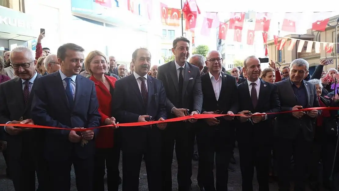 Bandırma'da 'Destek Eğitim Kurs Merkezi' açıldı