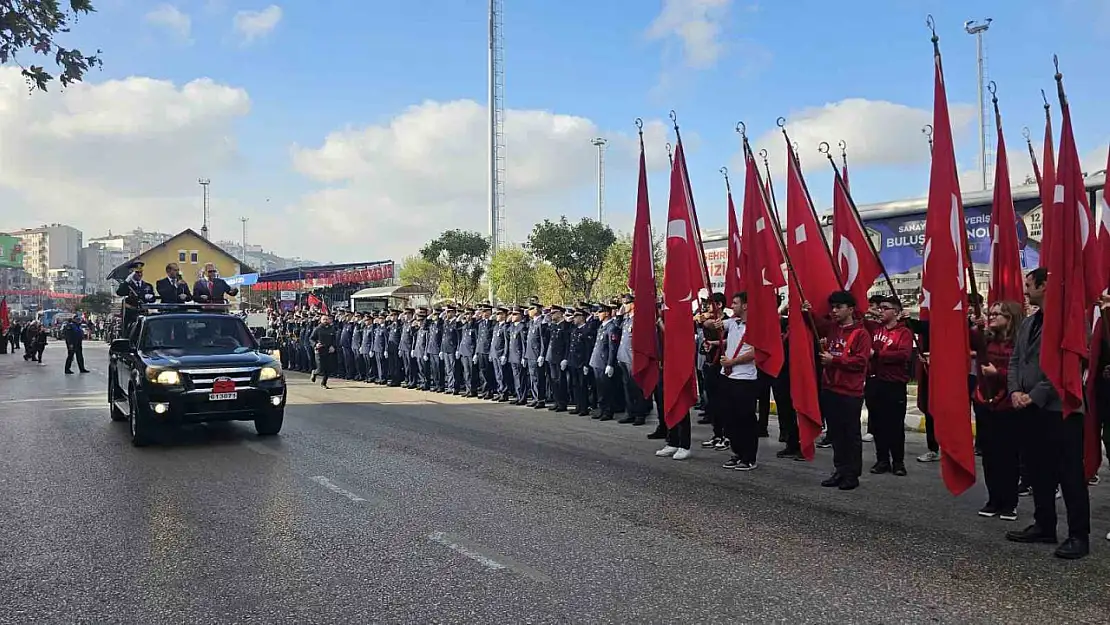 Bandırma'da 29 Ekim coşkusu