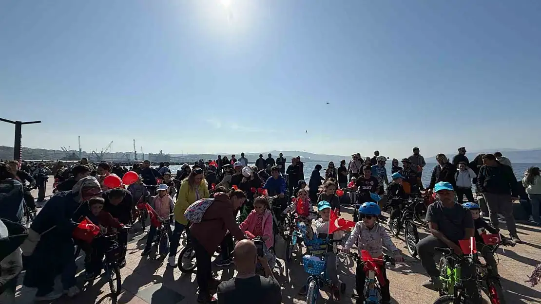 Bandırma'da çocuklar pedal çevirdi