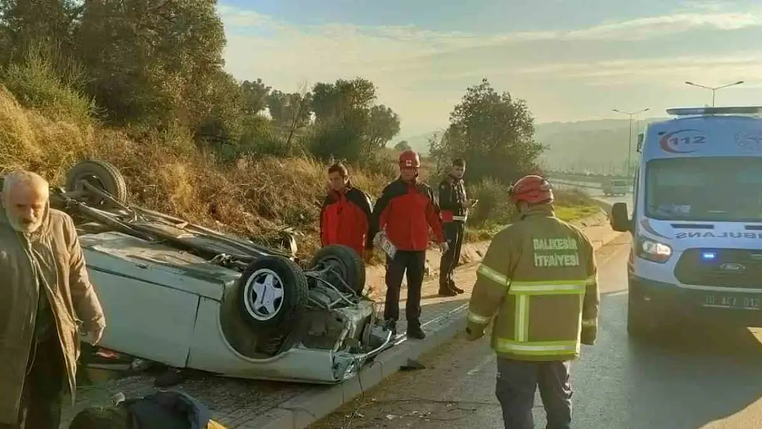 Bandırma'da Fiat Tofaş otomobil takla attı