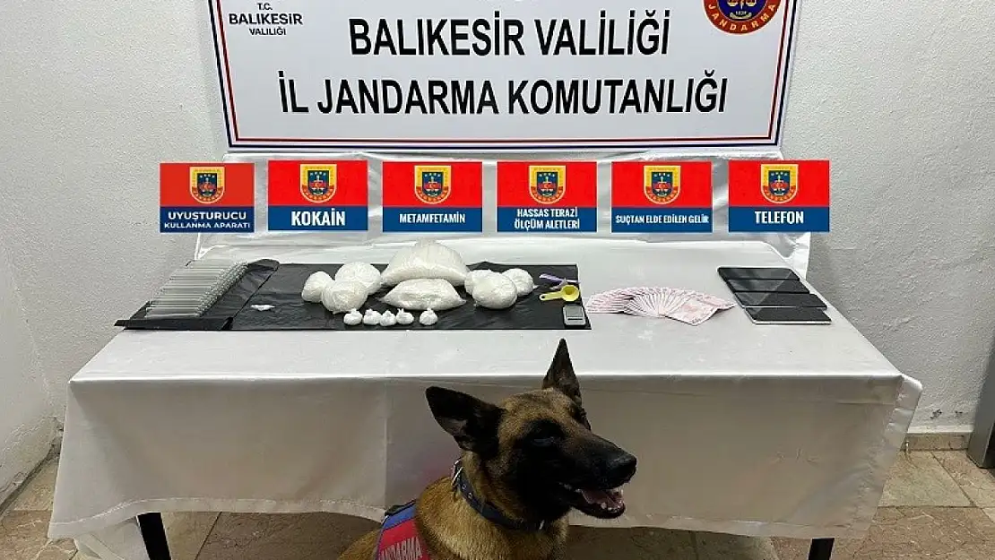 Bandırma'da uyuşturucu operasyonunda 4 kişi yakalandı