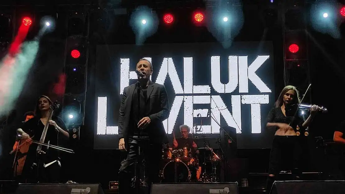 Bandırma'nın 100. yılında Haluk Levent konseri