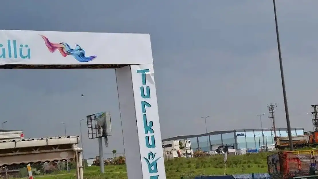 Bandırma'ya yıldırım düştü