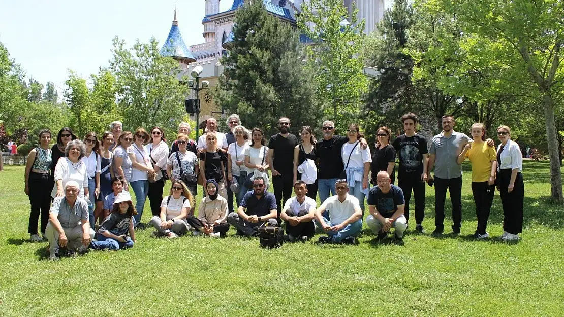 Bandırmalı Gazeteciler Eskişehir'i gezdi