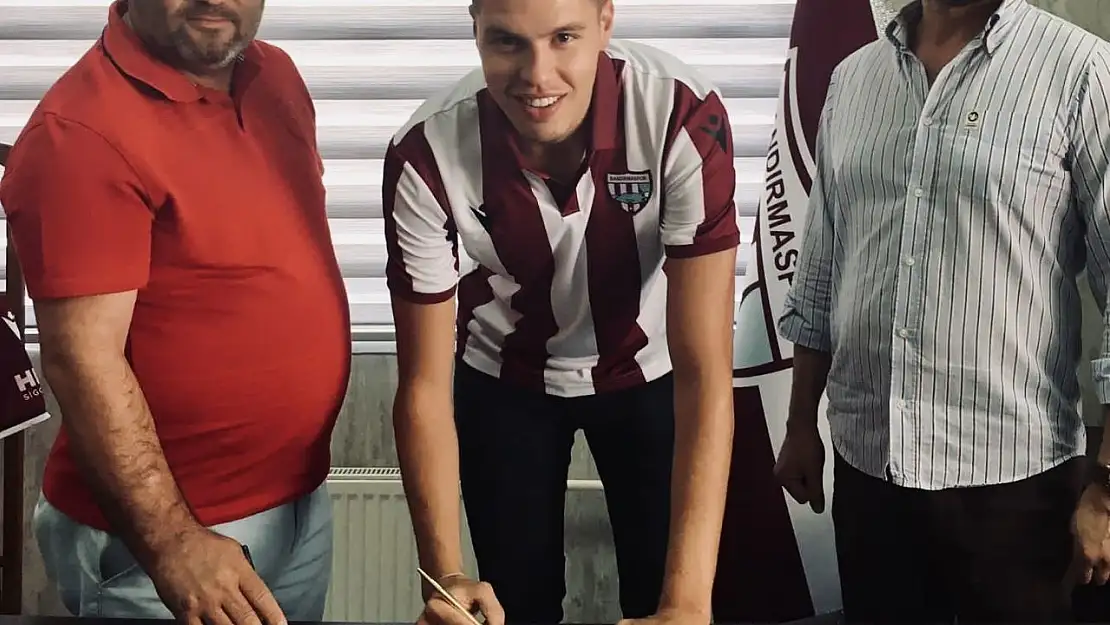 Bandırmaspor Fatih Kurucuk'u kadrosuna kattı.