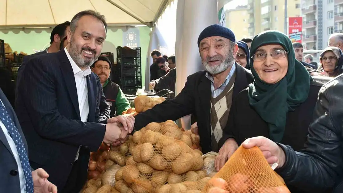 Başkan Aktaş: 'Emeklilere, ulaşımda ve su faturalarında yüzde 25 indirim'