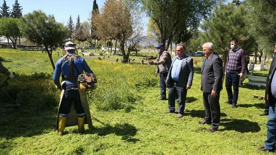 Başkan Atay'dan mezarlıklarda bakım denetimi