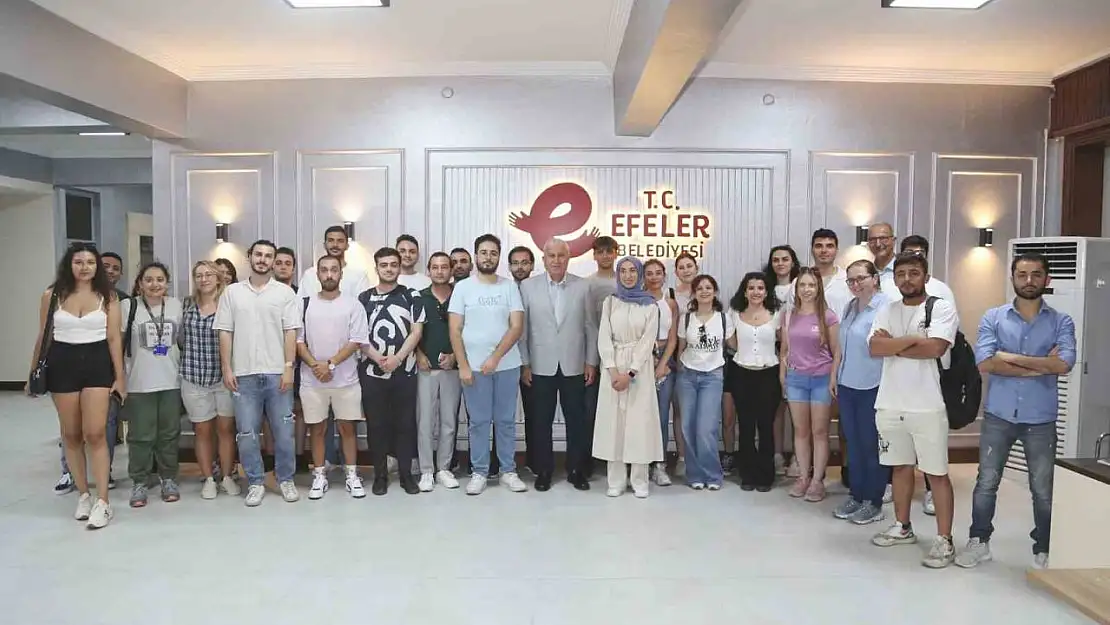 Başkan Atay, tıp öğrencilerini ağırladı