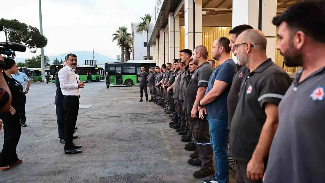 Başkan Çavuşoğlu'ndan ilk sefer öncesi Ulaşım AŞ'ye ziyaret