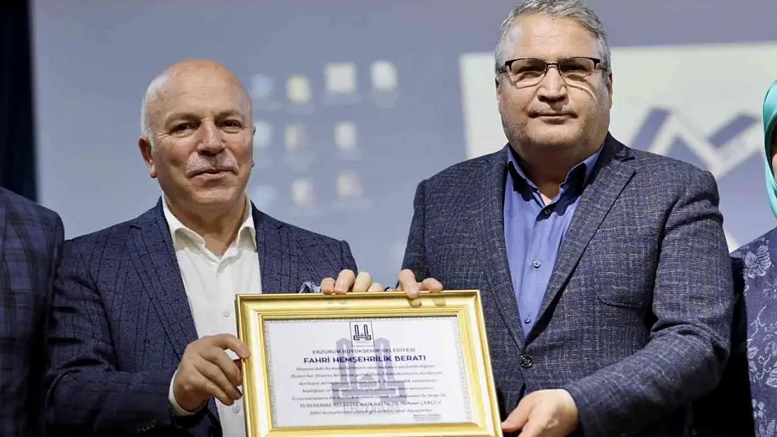 Başkan Çerçi'ye 'Fahri Hemşehrilik Beratı' verildi